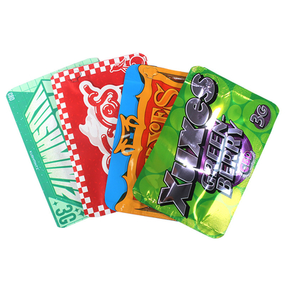 kupować Glossy Packaging Weed Mylar Stand Up Bags Custom Stand Up Zipper online manufacture
